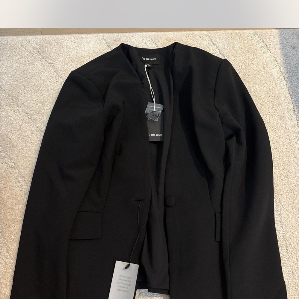 NWT All The Ways Women’s Blazer